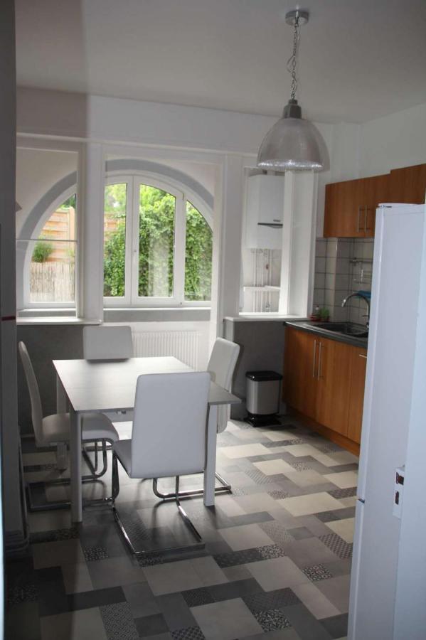 Appartement T3 Tres Calme - Le Bartholdi - Centre De Colmar Buitenkant foto
